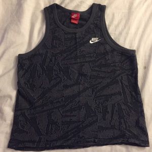 Nike tank top mens medium